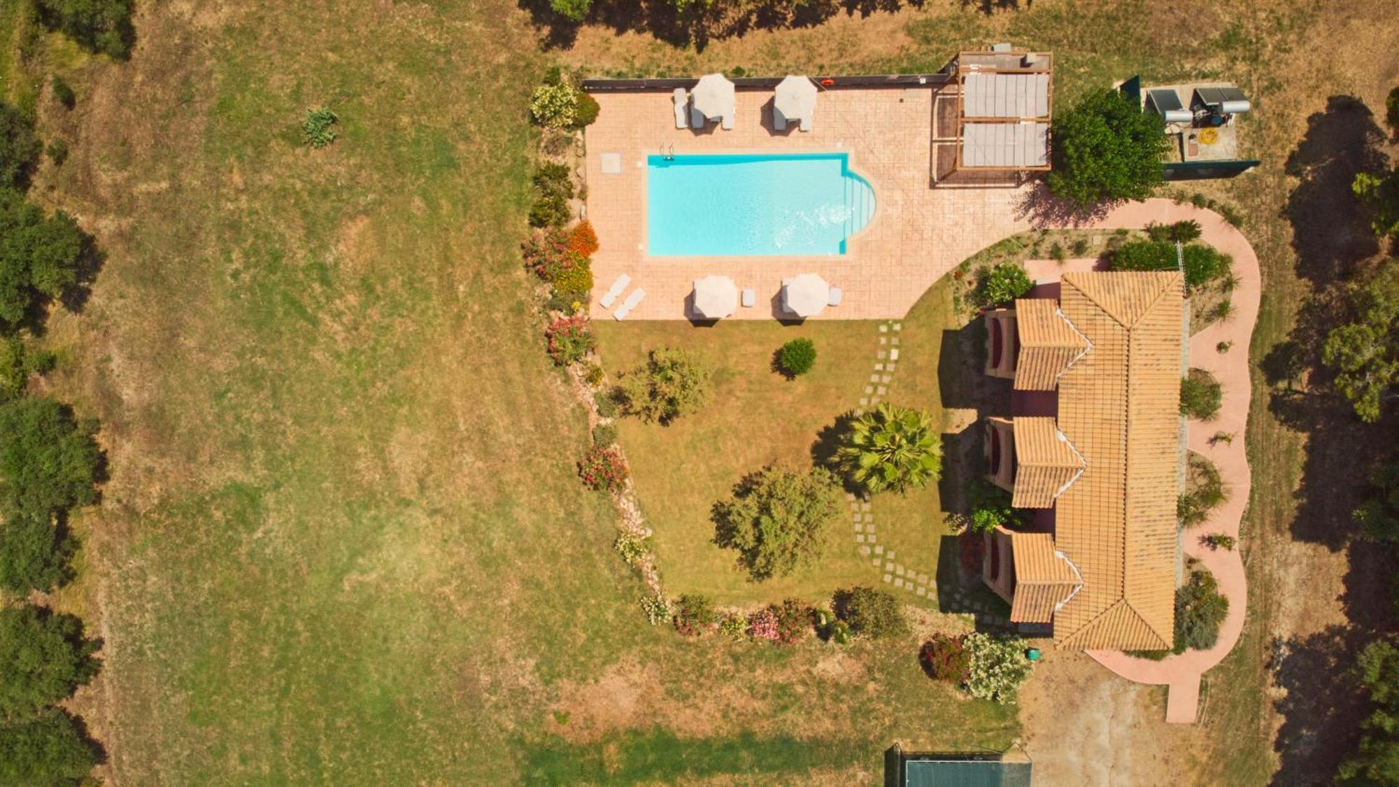 Elegant Maisonettes Kalamaki Bagian luar foto