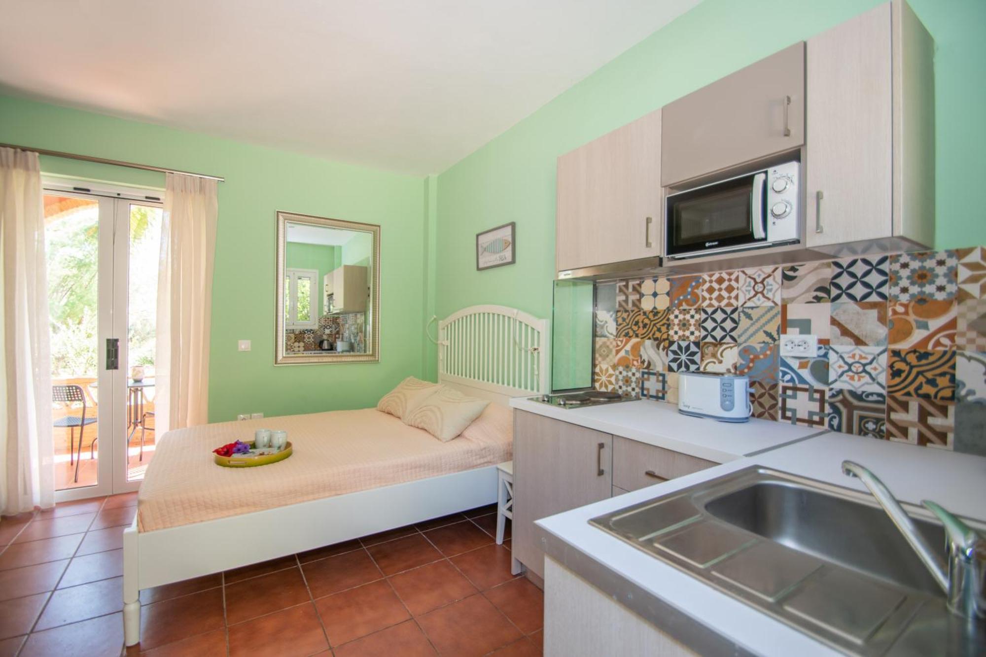Elegant Maisonettes Kalamaki Bagian luar foto