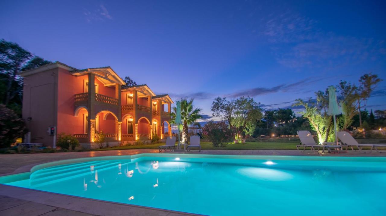 Elegant Maisonettes Kalamaki Bagian luar foto