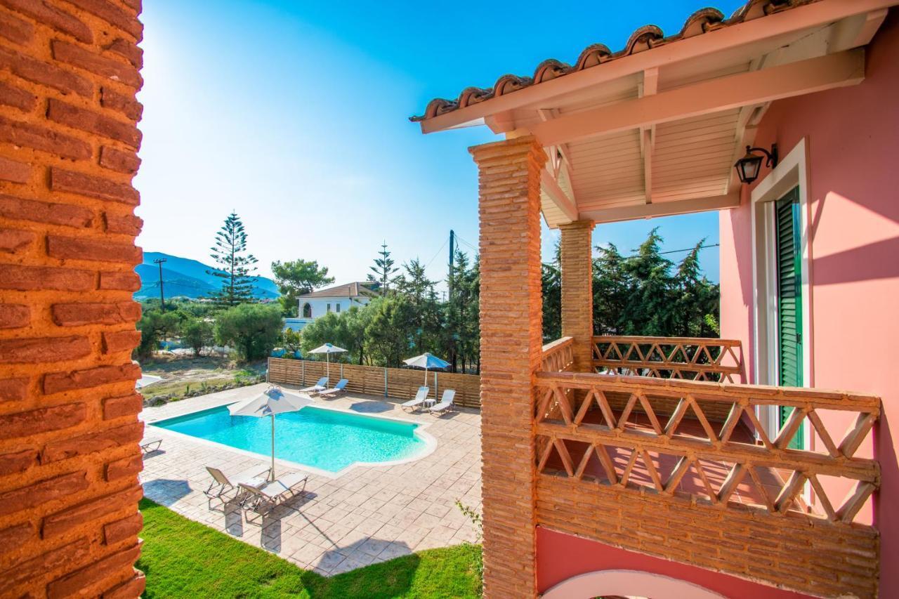 Elegant Maisonettes Kalamaki Bagian luar foto